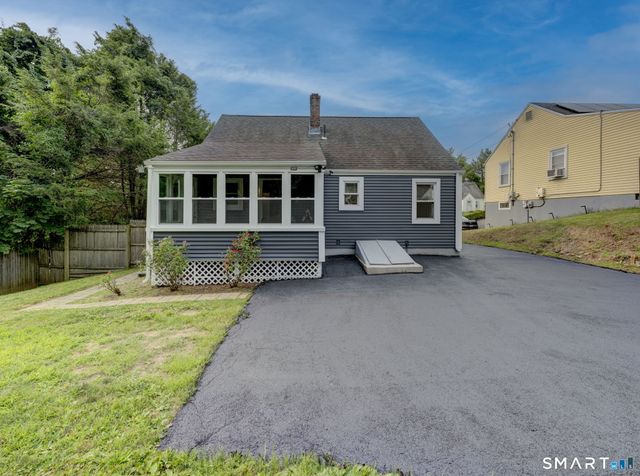 2516 Corbin Avenue, New Britain, CT 06053