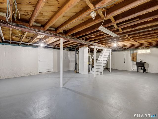 2516 Corbin Avenue, New Britain, CT 06053