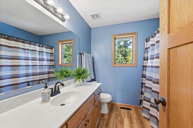 27354 107th Street NW, Zimmerman, MN 55398