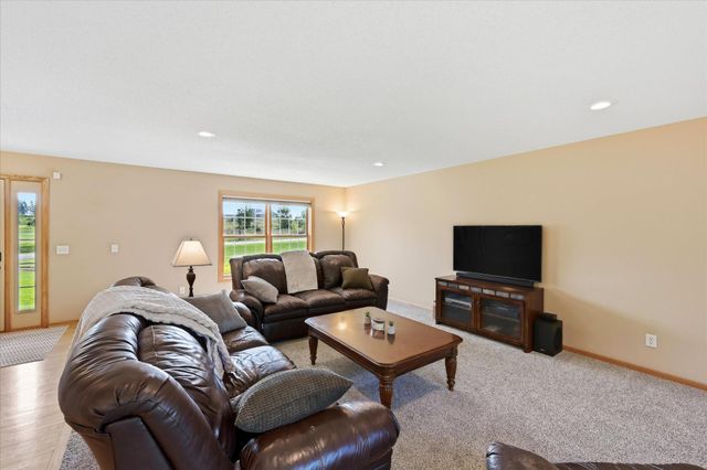 27354 107th Street NW, Zimmerman, MN 55398