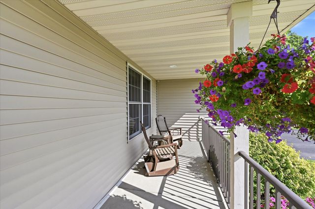27354 107th Street NW, Zimmerman, MN 55398