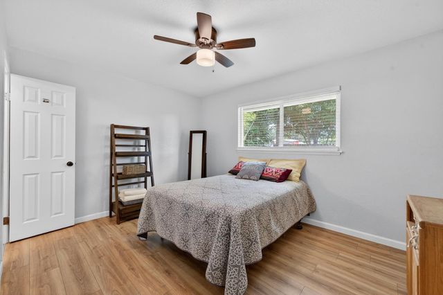 716 Winslow Dr, Yuba City, CA 95991