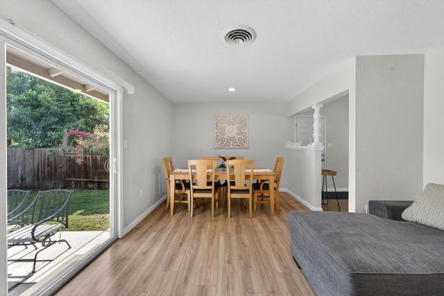 716 Winslow Dr, Yuba City, CA 95991