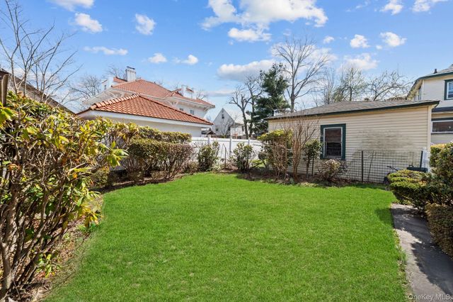 138-39 227th Street, Laurelton, NY 11413