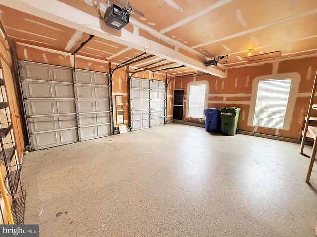 25 GRAND BANKS CIR, Marlton, NJ 08053