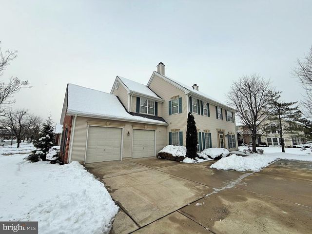 25 GRAND BANKS CIR, Marlton, NJ 08053