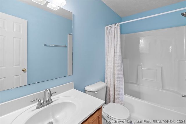 28 E Coyt Circle, Spring Lake, NC 28390