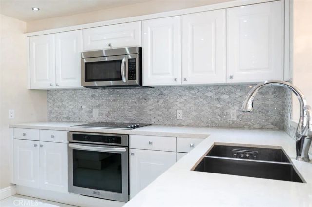 222 Monterey 904, Glendale, CA 91206