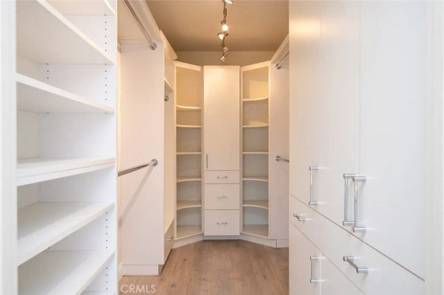 222 Monterey 904, Glendale, CA 91206