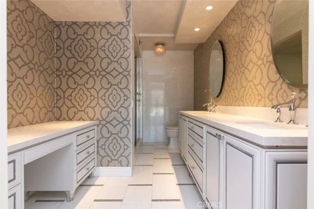 222 Monterey 904, Glendale, CA 91206