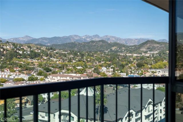 222 Monterey 904, Glendale, CA 91206