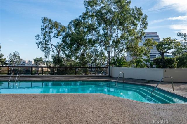 222 Monterey 904, Glendale, CA 91206