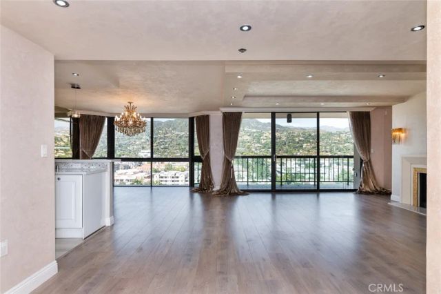 222 Monterey 904, Glendale, CA 91206