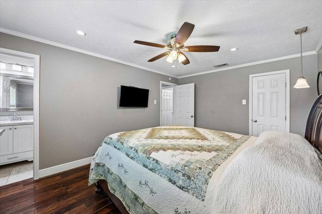 5759 Firenza Drive, Houston, TX 77035