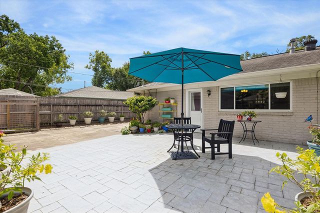 5759 Firenza Drive, Houston, TX 77035
