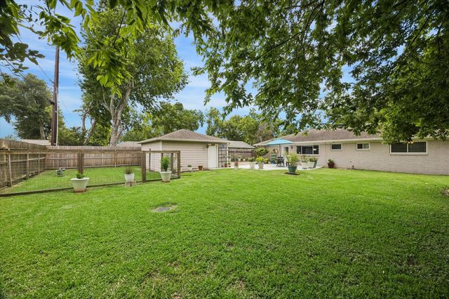 5759 Firenza Drive, Houston, TX 77035