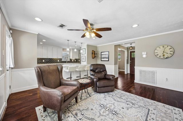 5759 Firenza Drive, Houston, TX 77035
