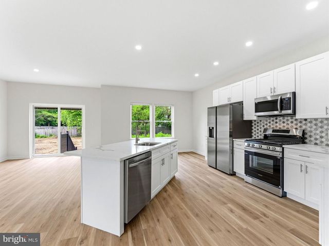 429 ALMONESSON RD, Blackwood, NJ 08012