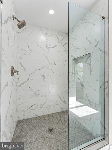 429 ALMONESSON RD, Blackwood, NJ 08012