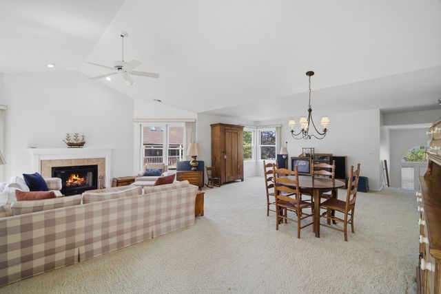 326 Satinwood Court N 326, Buffalo Grove, IL 60089