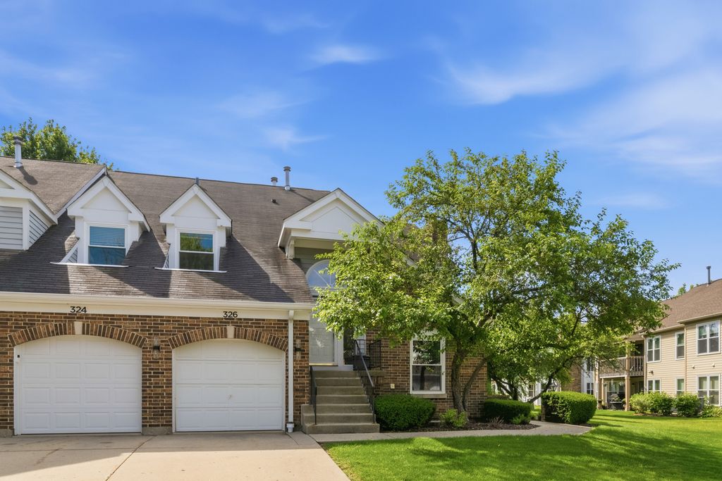 326 Satinwood Court N 326, Buffalo Grove, IL 60089