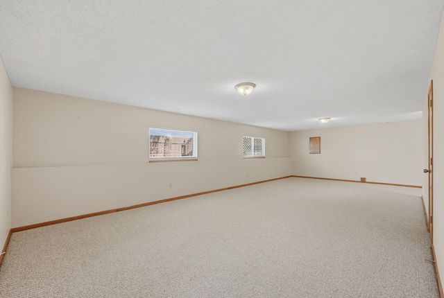 325 N Clay Circle, Wichita, KS 67206