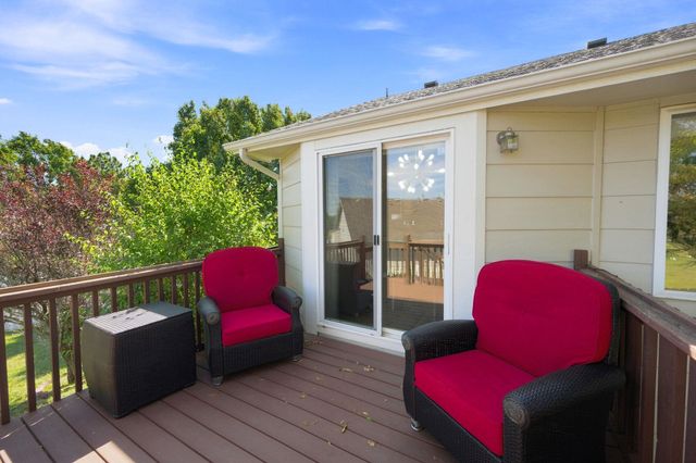 325 N Clay Circle, Wichita, KS 67206