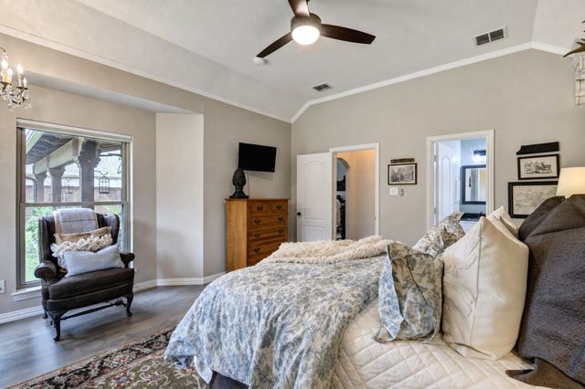1106 Oakhollow Drive, Corinth, TX 76210