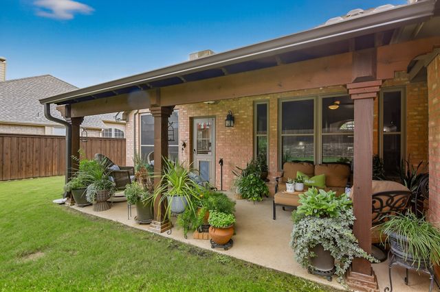 1106 Oakhollow Drive, Corinth, TX 76210