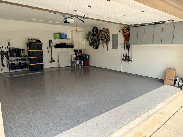 1106 Oakhollow Drive, Corinth, TX 76210