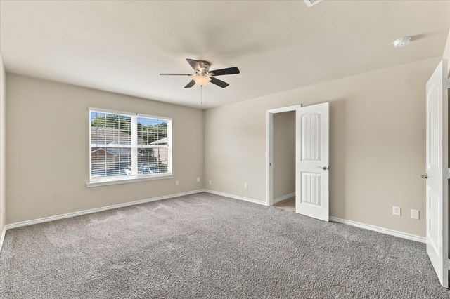 900 Parkplace Ridge, Princeton, TX 75407