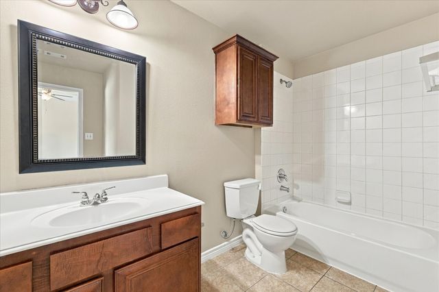900 Parkplace Ridge, Princeton, TX 75407