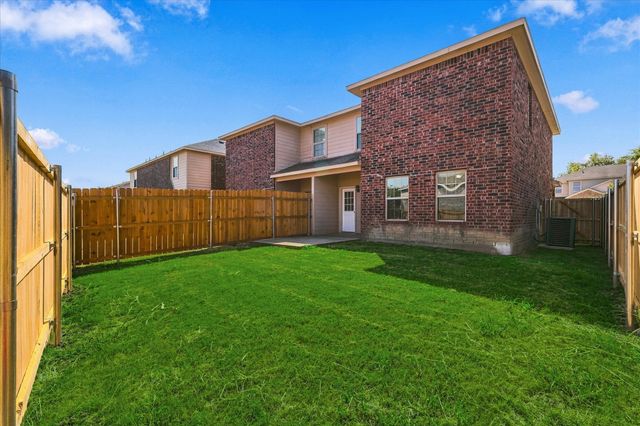 900 Parkplace Ridge, Princeton, TX 75407