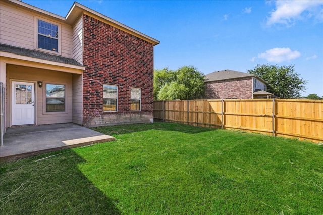 900 Parkplace Ridge, Princeton, TX 75407