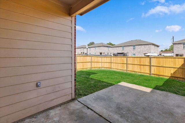 900 Parkplace Ridge, Princeton, TX 75407