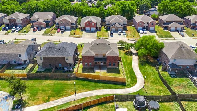 900 Parkplace Ridge, Princeton, TX 75407