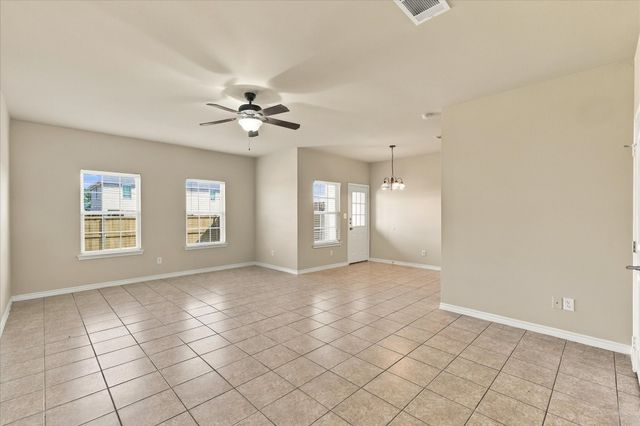 900 Parkplace Ridge, Princeton, TX 75407