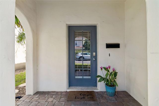 3125 SANTORINI COURT, Tampa, FL 33611