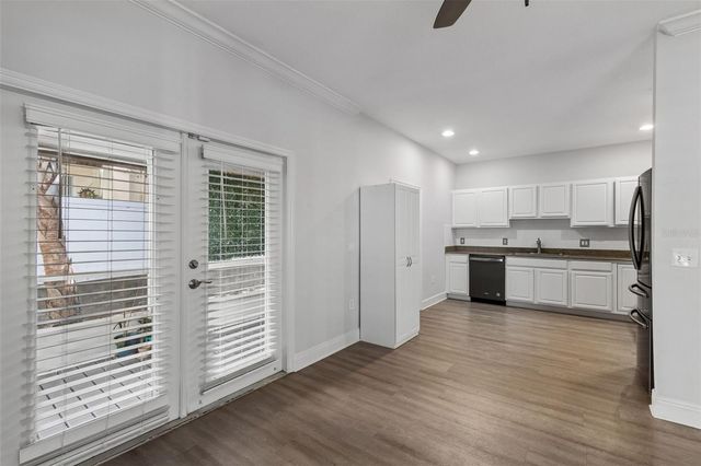 3125 SANTORINI COURT, Tampa, FL 33611
