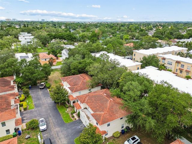 3125 SANTORINI COURT, Tampa, FL 33611