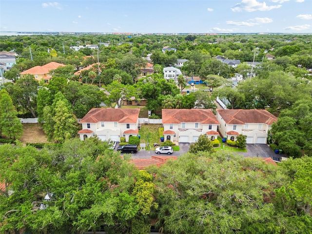 3125 SANTORINI COURT, Tampa, FL 33611