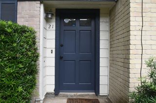 10018 Knoboak Drive 21, Houston, TX 77080