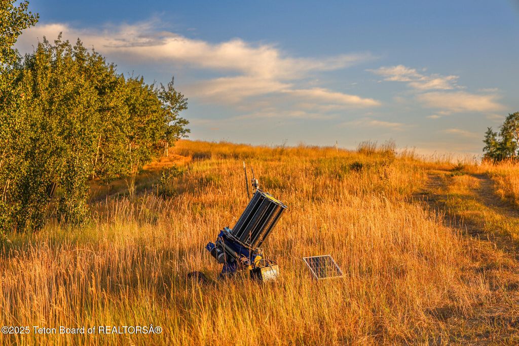 LONG HOLLOW Road, Newdale, ID 83436 photo 10