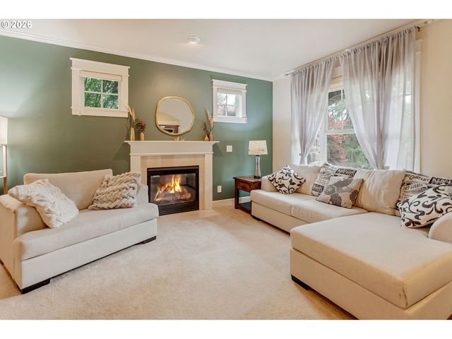 2613 BEACON HILL Dr, West Linn, OR 97068