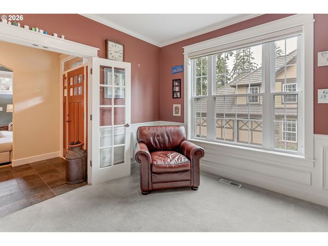 2613 BEACON HILL Dr, West Linn, OR 97068