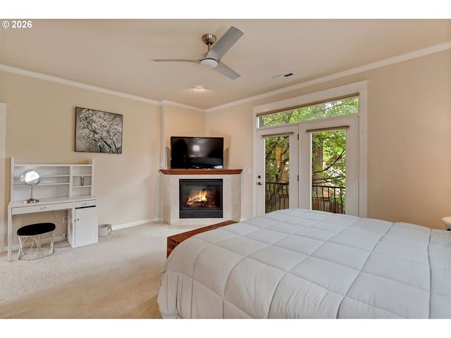 2613 BEACON HILL Dr, West Linn, OR 97068