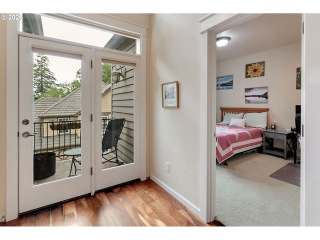 2613 BEACON HILL Dr, West Linn, OR 97068