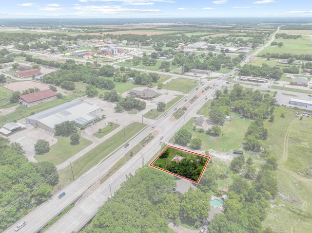 421 W White Street, Anna, TX 75409