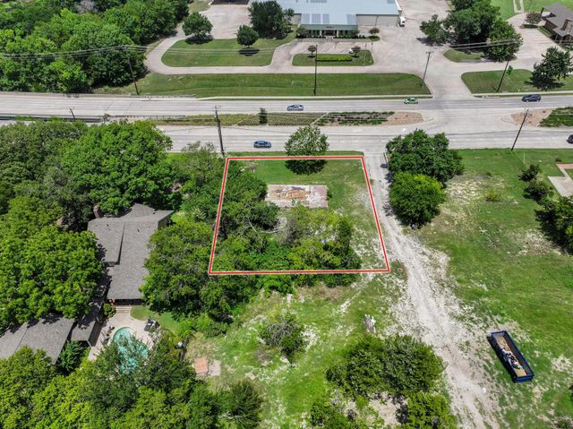 421 W White Street, Anna, TX 75409