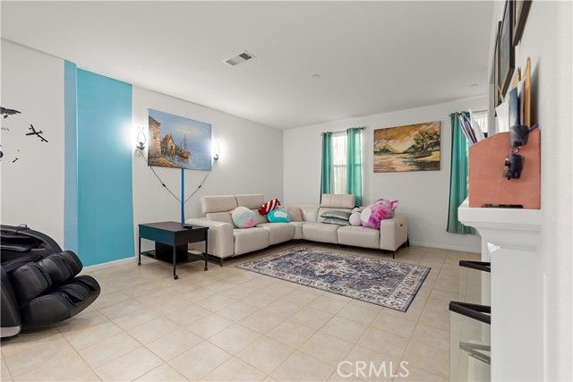 11353 Antonio, Stanton, CA 90680